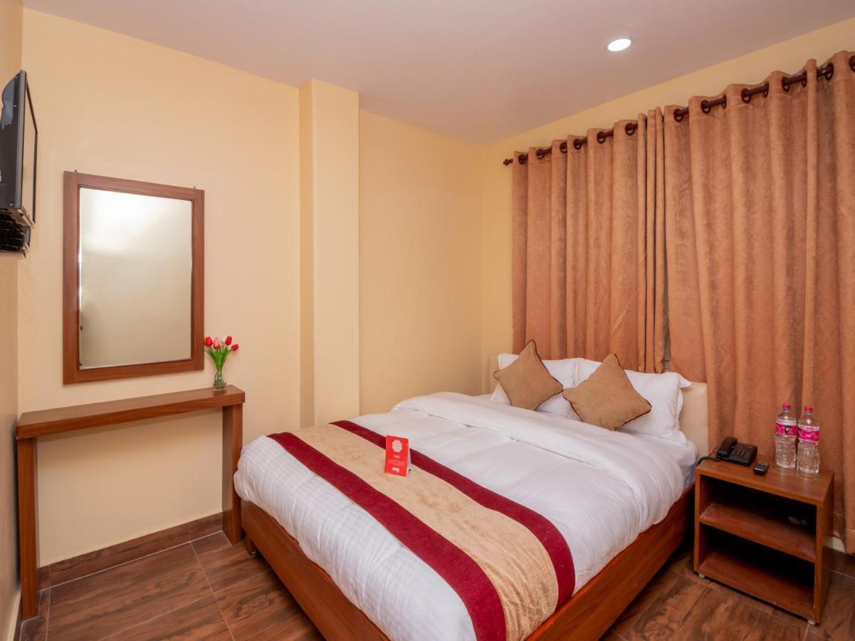 Oyo 253 Hotel Pinnacle Pokhara Kültér fotó